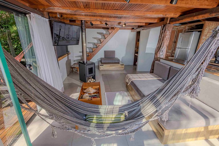 Cabana Aconchegante na Mata c/ Deck e Vista