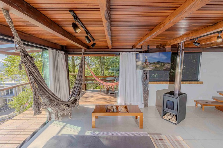 Cabana Aconchegante na Mata c/ Deck e Vista