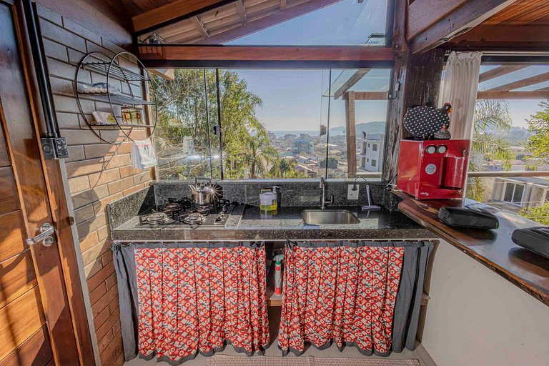 Cabana Aconchegante na Mata c/ Deck e Vista