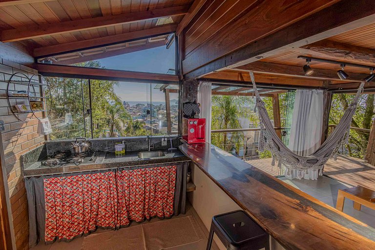 Cabana Aconchegante na Mata c/ Deck e Vista