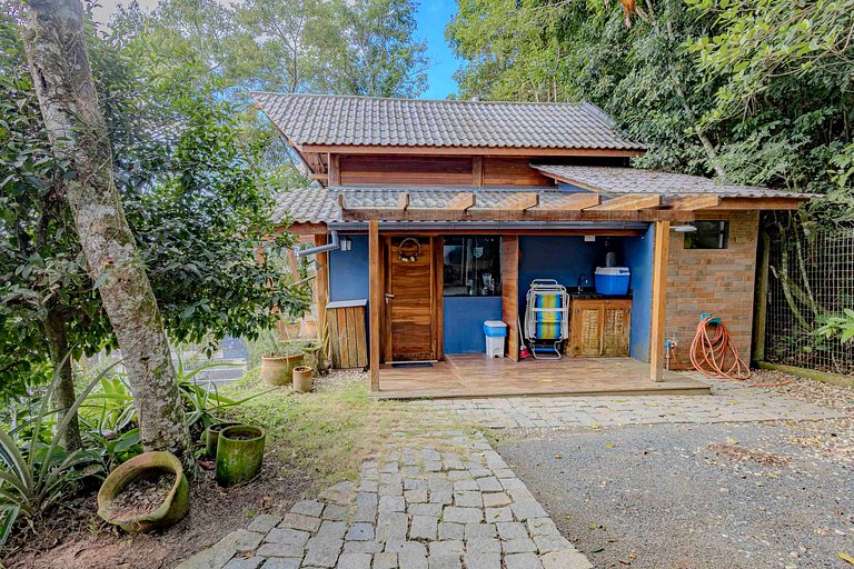 Cabana Aconchegante na Mata c/ Deck e Vista