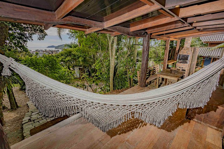 Cabana c/ Varanda, Churrasqueira e Vista