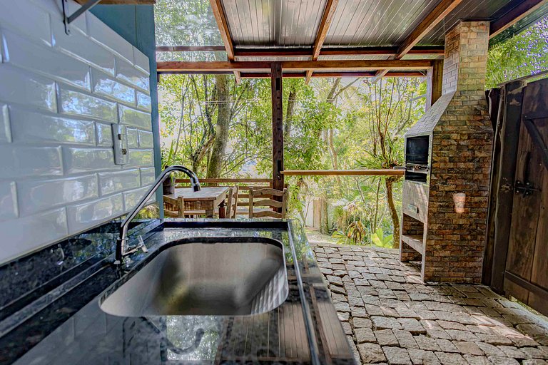 Cabana c/ Varanda, Churrasqueira e Vista