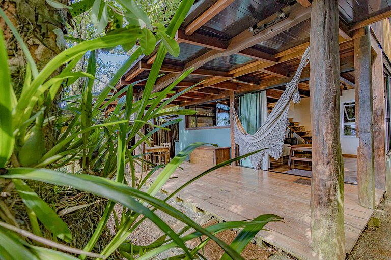 Cabana c/ Varanda, Churrasqueira e Vista