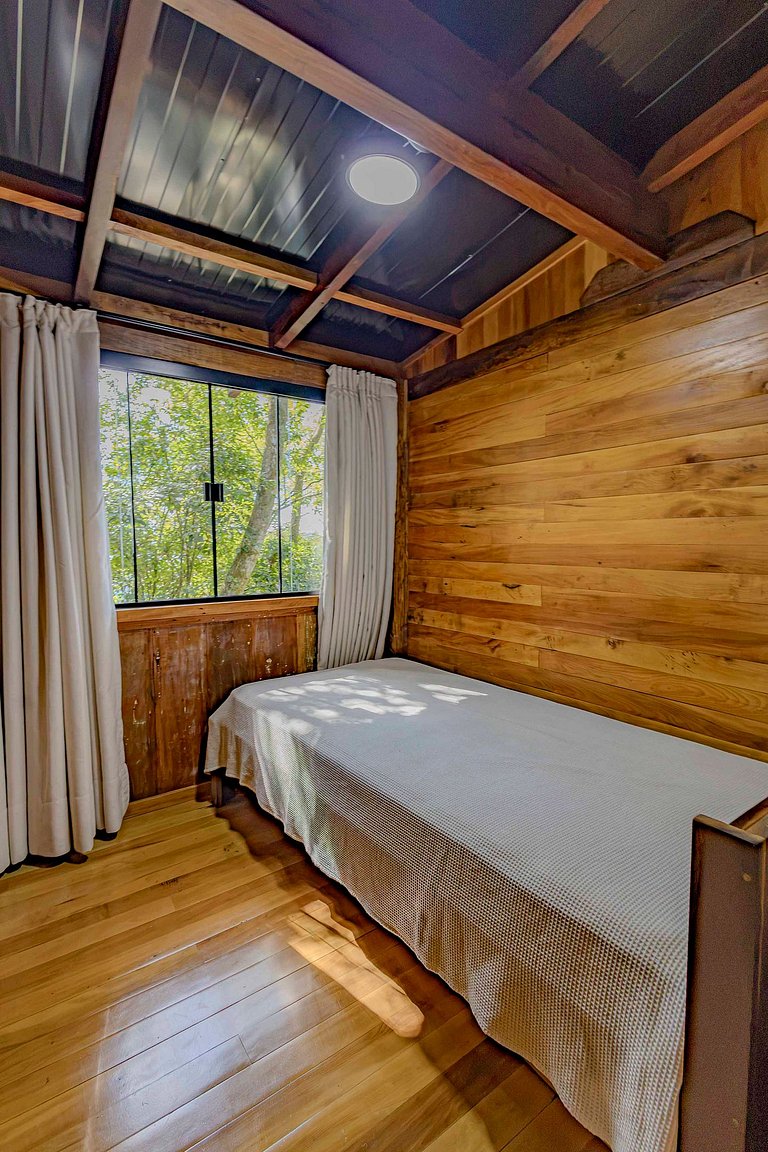 Cabana c/ Varanda, Churrasqueira e Vista