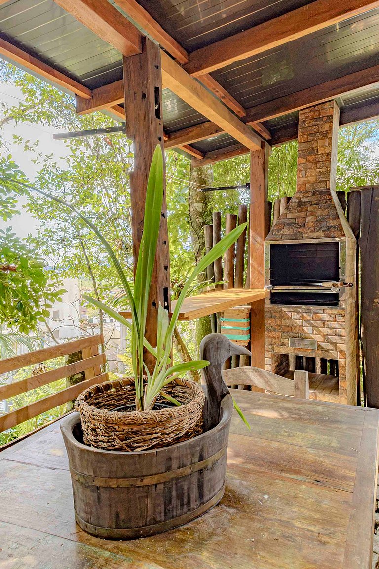 Cabana c/ Varanda, Churrasqueira e Vista